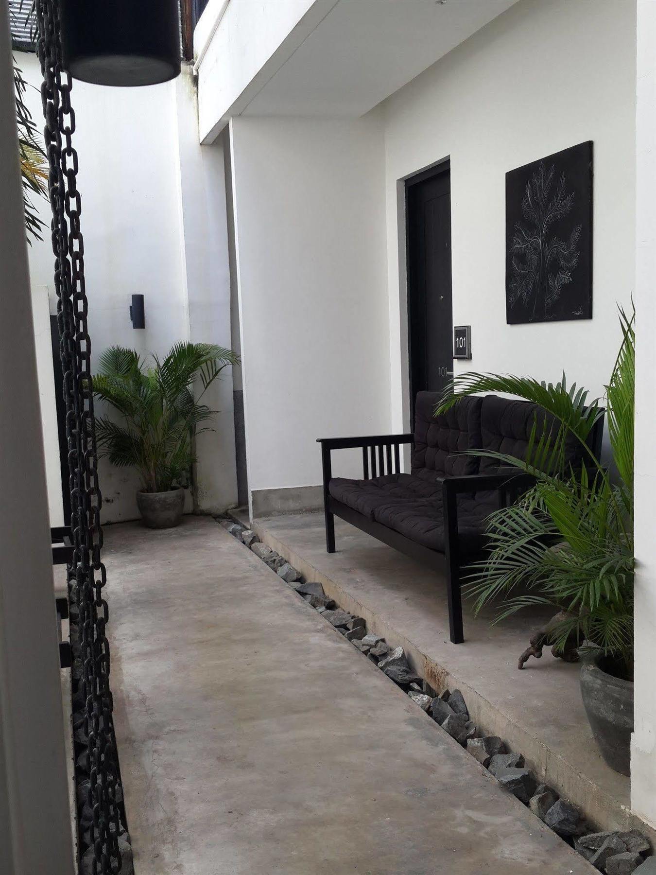 Hotel Ofuro Phnom Penh Bagian luar foto