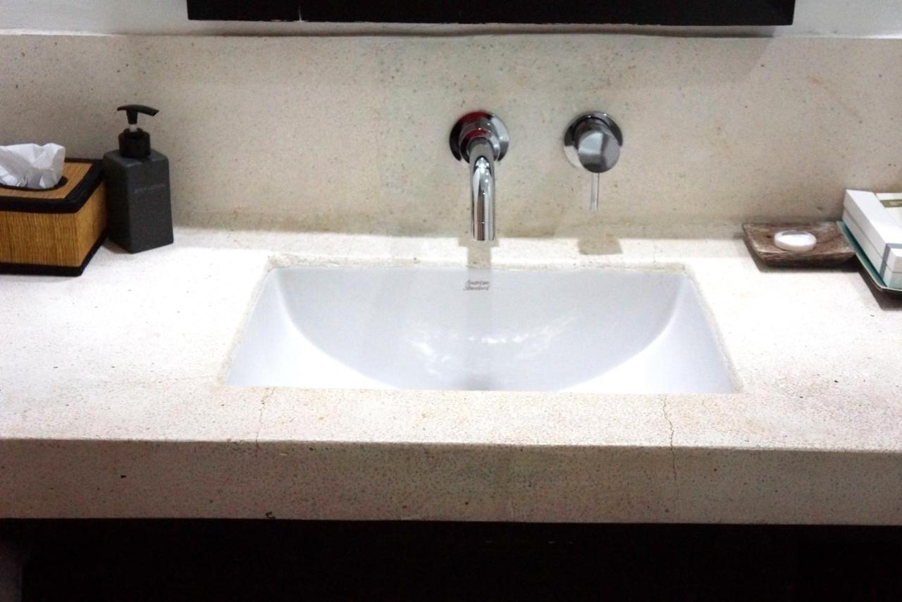 Hotel Ofuro Phnom Penh Bagian luar foto