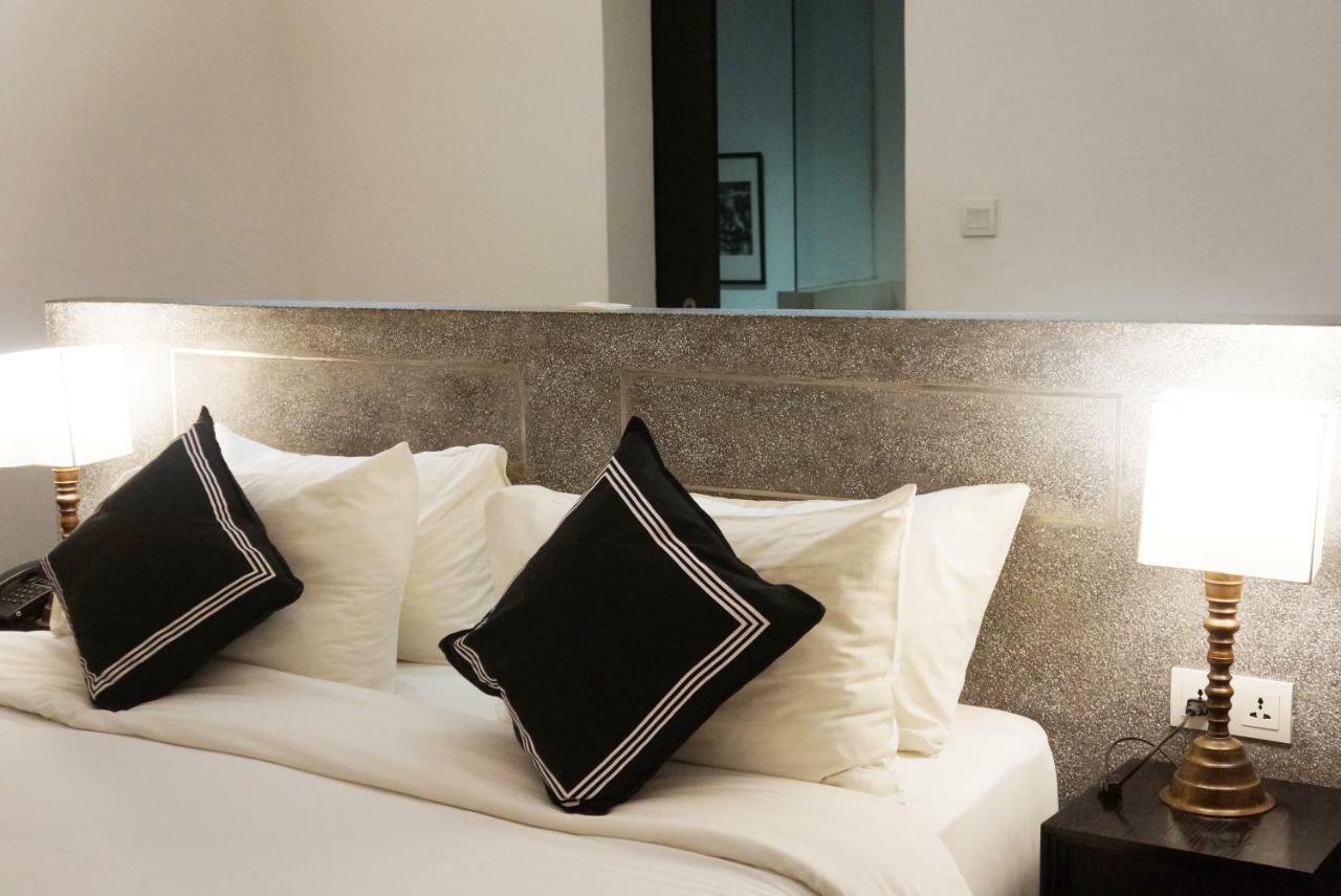 Hotel Ofuro Phnom Penh Bagian luar foto