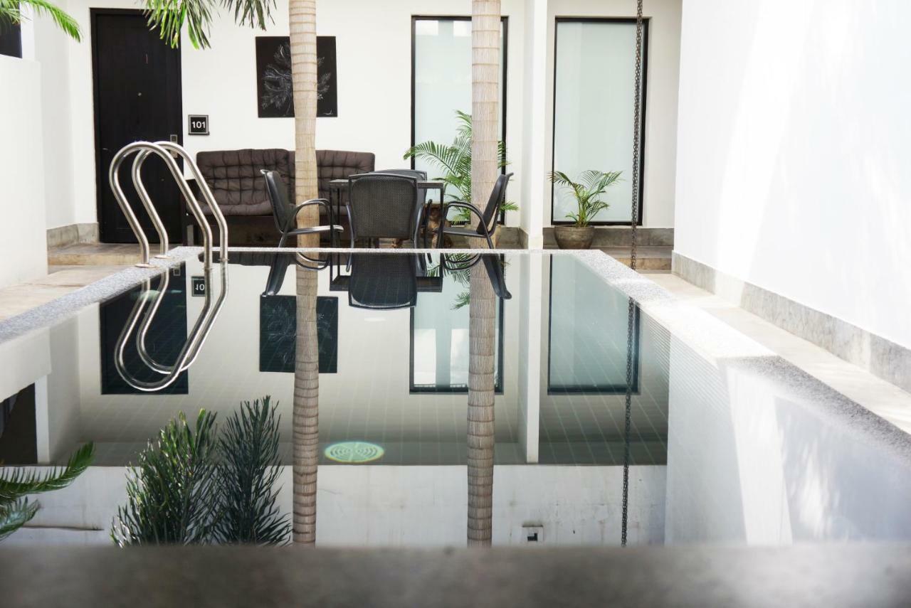 Hotel Ofuro Phnom Penh Bagian luar foto